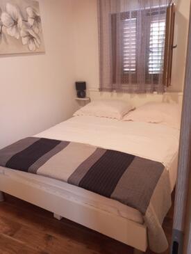 Apartmani i sobe uz more Nevidane, Pasman - 11902