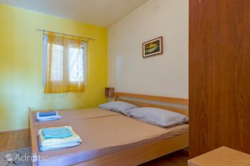 Apartments by the sea Basina, Hvar - 11923