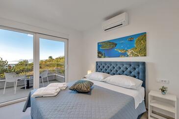 Rodinné apartmány s bazénem Podgora, Makarská - Makarska - 11937