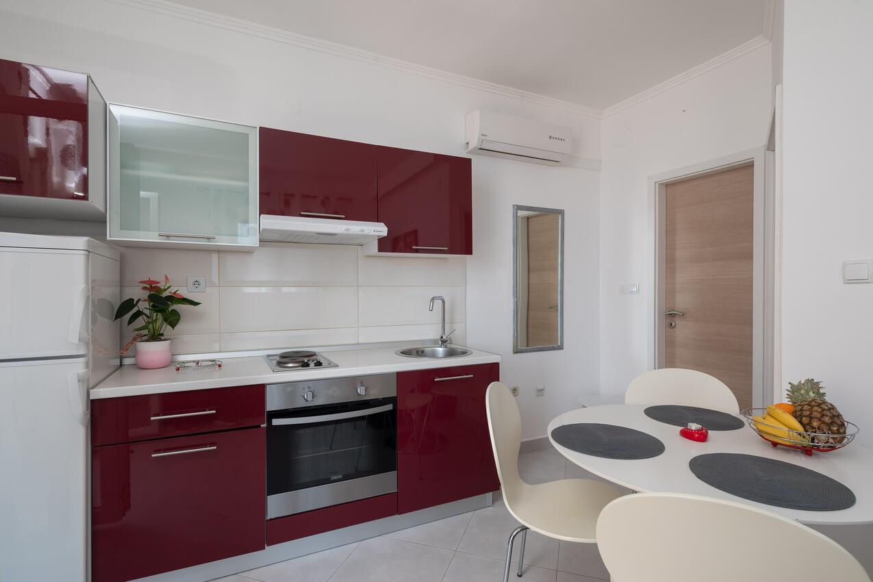 A-12062-a - Private accommodation - Apartments by the sea Cove Osibova, Brač