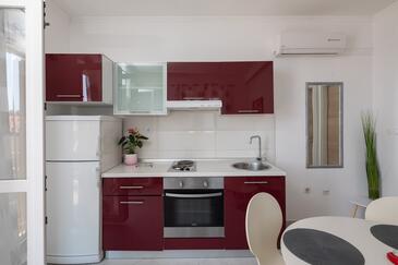 Apartments by the sea Cove Osibova, Brač - 12062