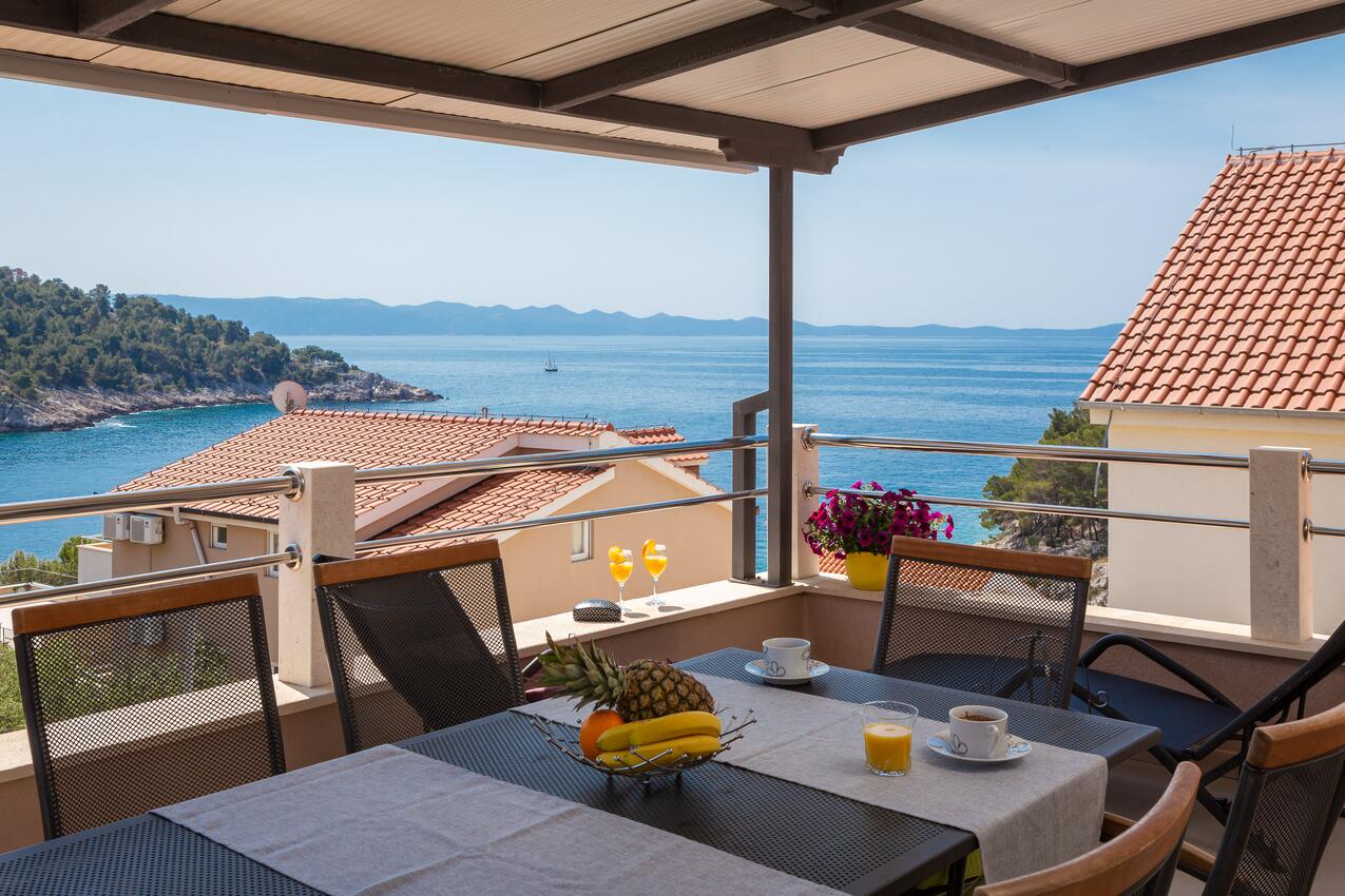 A-12062-b - Private accommodation - Apartments by the sea Cove Osibova, Brač