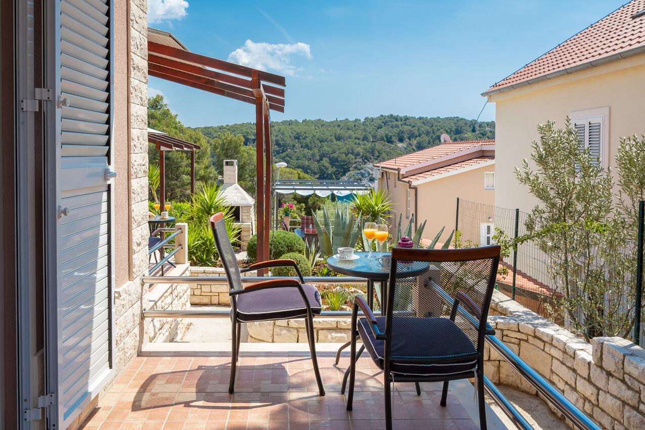 A-12062-c - Private accommodation - Apartments by the sea Cove Osibova, Brač