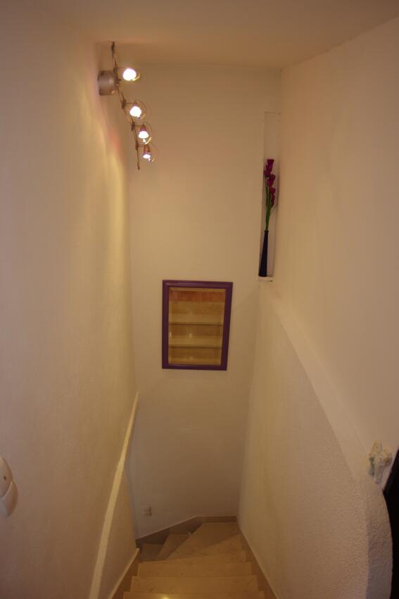 A-12063-d - Private accommodation - Apartments with a parking space Makarska