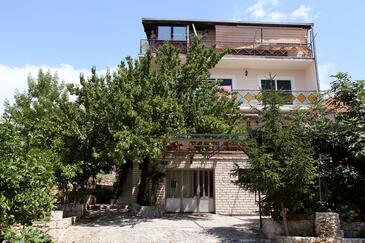 Apartament z tarasem Okrug Gornji, Środkowa Dalmacja