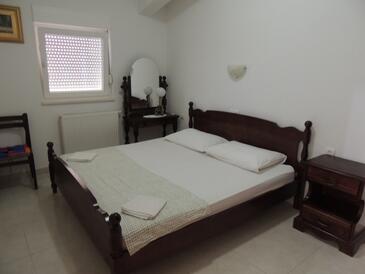 Apartments with parking space Kaštel Stari, Kaštela - 12104