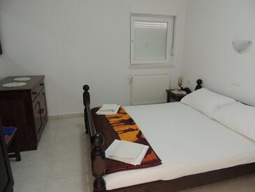 Apartments with parking space Kaštel Stari, Kaštela - 12104