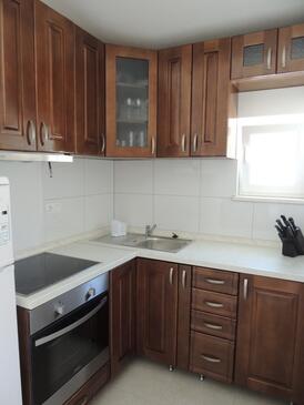 Apartments with parking space Kaštel Stari, Kaštela - 12104