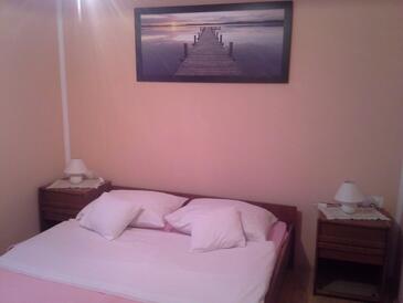 Apartments with swimming pool Crikvenica - 12116