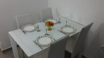 Apartments with swimming pool Crikvenica - 12116