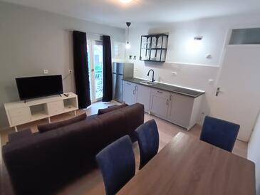 Apartament cu o cameră Tribunj, Vodice (A-12144-a)