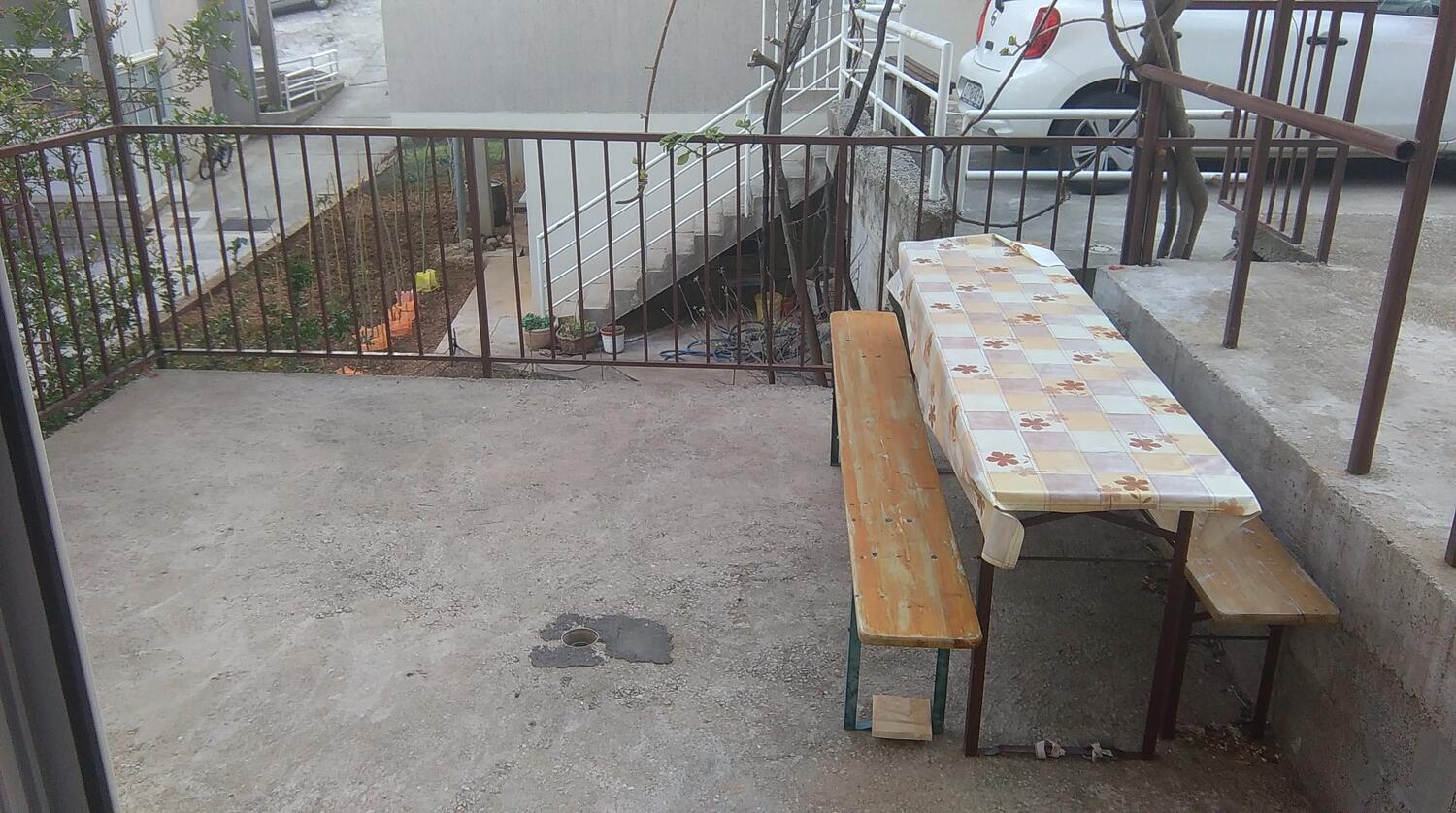 A-12158-b - Private accommodation - Apartments with a parking space Stanići, Omiš