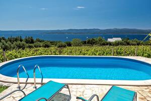 Familiehus med basseng Bol, Brac - 12228