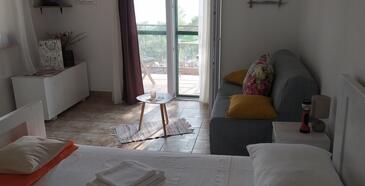 Ház családok részére elszigetelt helyen Milna, Brac - 12229