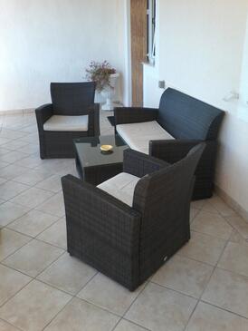 Ferienwohnungen mit Parkplatz Vinisce, Trogir - 12248