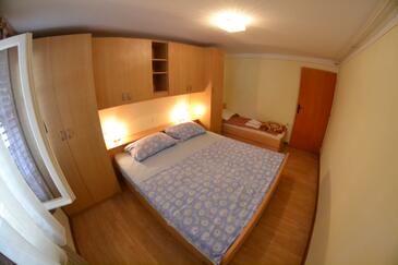 Апартаменти з паркуванням Баньол - Banjol, Раб - Rab - 12254