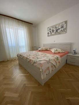 Апартаменти з паркуванням Кампор - Kampor, Раб - Rab - 12273