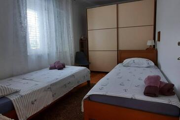 Apartments by the sea Postira, Brač - 12291