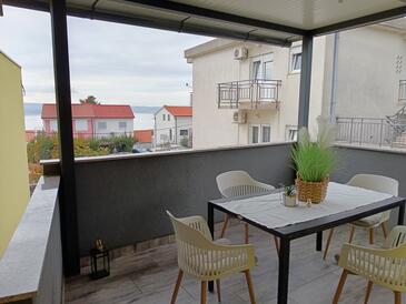 Apartmaji in sobe s parkingom Crikvenica - 12305 Adriatic.hr