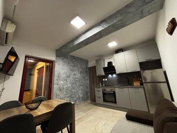 Dvosobni apartma Sukošan Dvosobni apartma Sukošan, Zadar (A-12313-b(