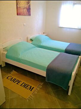 Robinzoni apartmanok a tenger mellett Öböl Virak, Hvar - 12321