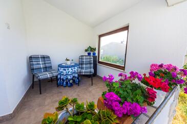 Apartments with terrace Tkon, North Dalmatia