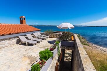 Apartments with terrace Tkon, North Dalmatia