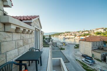 Apartments by the sea Povlja, Brač - 12352
