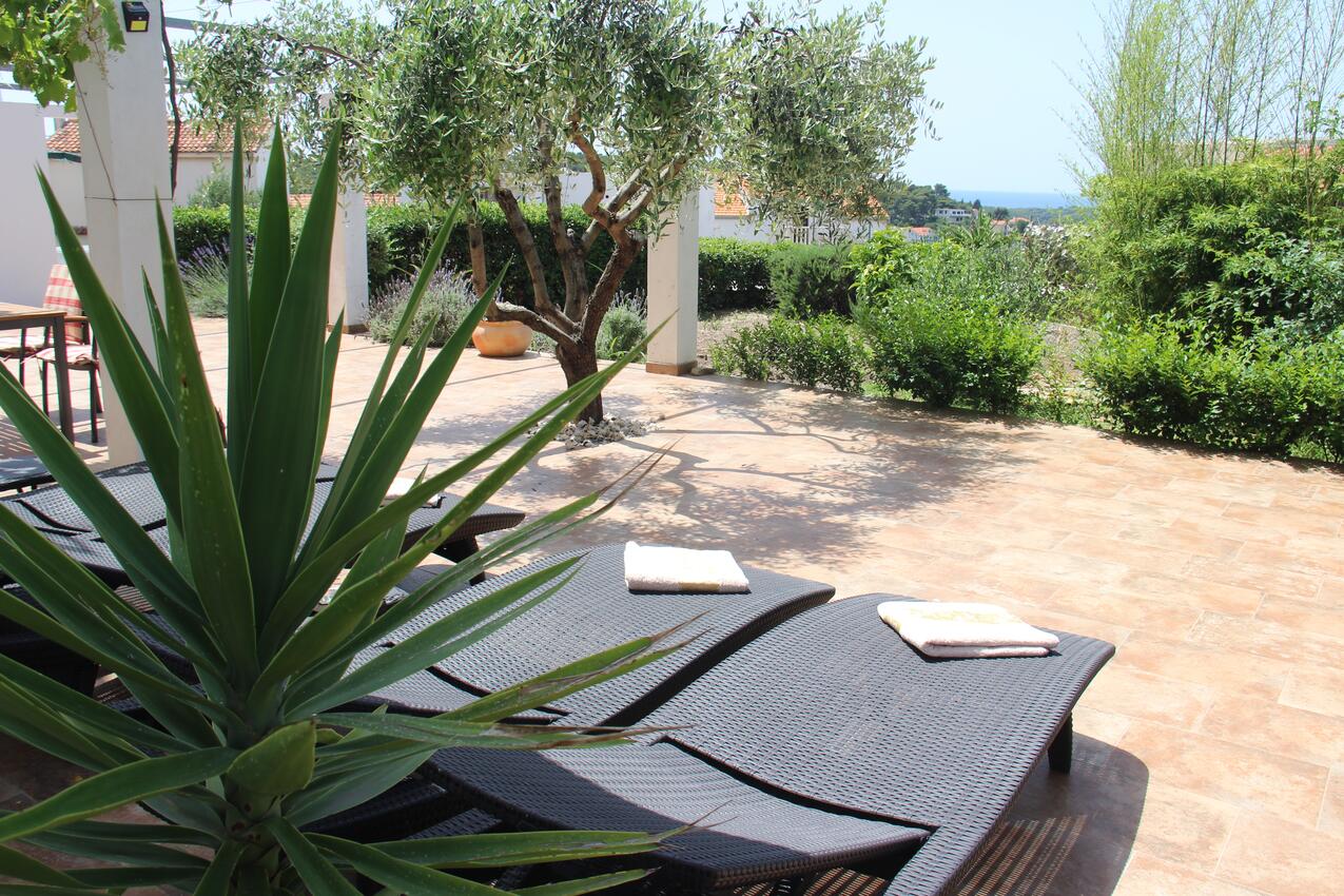 Apartments with a parking space Hvar - 12353