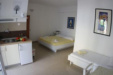 Lejlighedens parkeringsplads Hvar - 12353