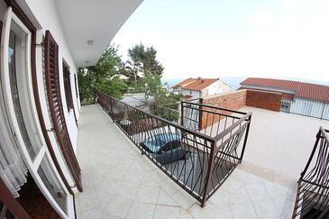 Apartament cu trei camere Stanici, Omis (A-12366-a)