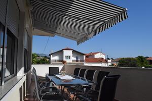 Comfortable and spacious apartment Rab (A-12383-a)