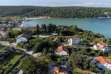 Apartments with terrace Kampor, Kvarner