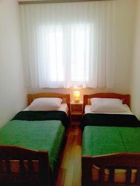 Apartmanok parkolóhellyel Mandre, Pag - 12409