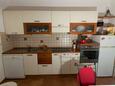 Donja Krušica, Kitchen in the apartment, (pet friendly) and WiFi.