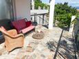 Donja Krušica, Terrace in the apartment, with a sea view, (pet friendly) and WiFi.