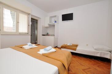 Apartamentos junto al mar Gradac, Makarska - 12419