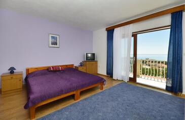 Apartamentos y estudios Baška Voda, Dalmacia Central