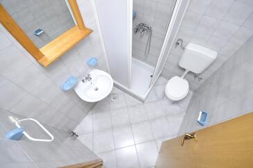 Apartamentos y estudios Baška Voda, Dalmacia Central
