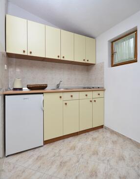 Lejligheder med pool egnet til familier med børn Baska Voda, Makarska - 12442