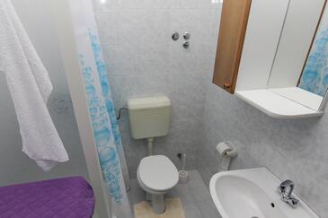 Apartamentos y estudios Baška Voda, Dalmacia Central