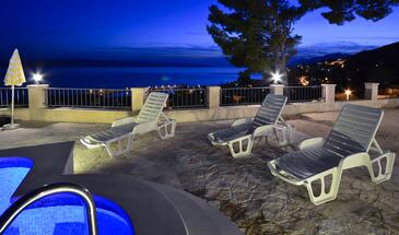 Apartamentos y estudios Baška Voda, Dalmacia Central