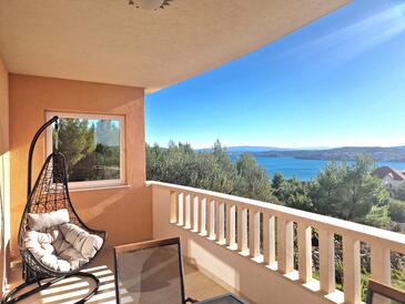 Leiligheter med parkering Seget Donji, Trogir - 12481