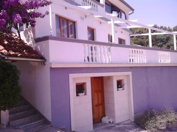 Appartamento con terrazza Sali, Dalmazia Settentrionale