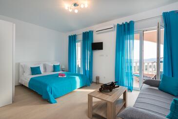 Apartmaji s parkingom Seget Vranjica, Trogir - 12499 Adriatic.hr