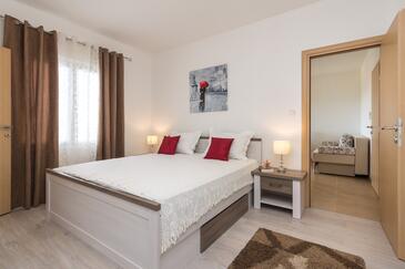 Lejlighedens parkeringsplads Seget Vranjica, Trogir - 12499