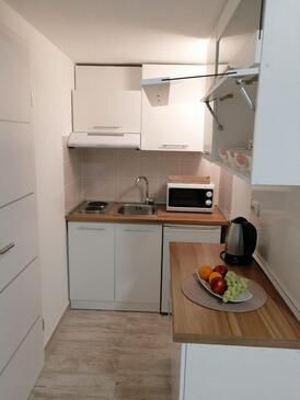 Apartmani s parkingom Seget Vranjica, Trogir - 12499