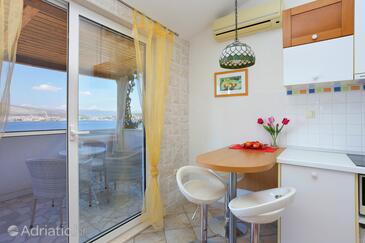 Apartments by the sea Okrug Donji, Čiovo - 12502