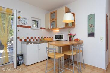 Apartments by the sea Okrug Donji, Čiovo - 12502