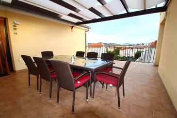 Three bedroom apartment Tribunj, Vodice (A-12529-a(